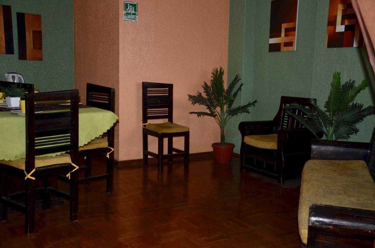La Estación Hostal Quito Exterior foto